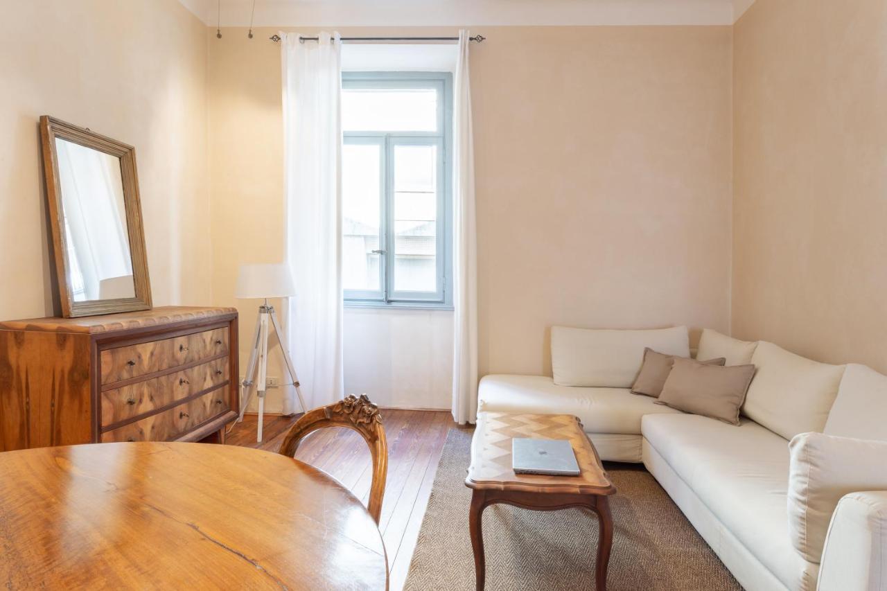 Suite Cavour By Icasamia It バレーゼ エクステリア 写真